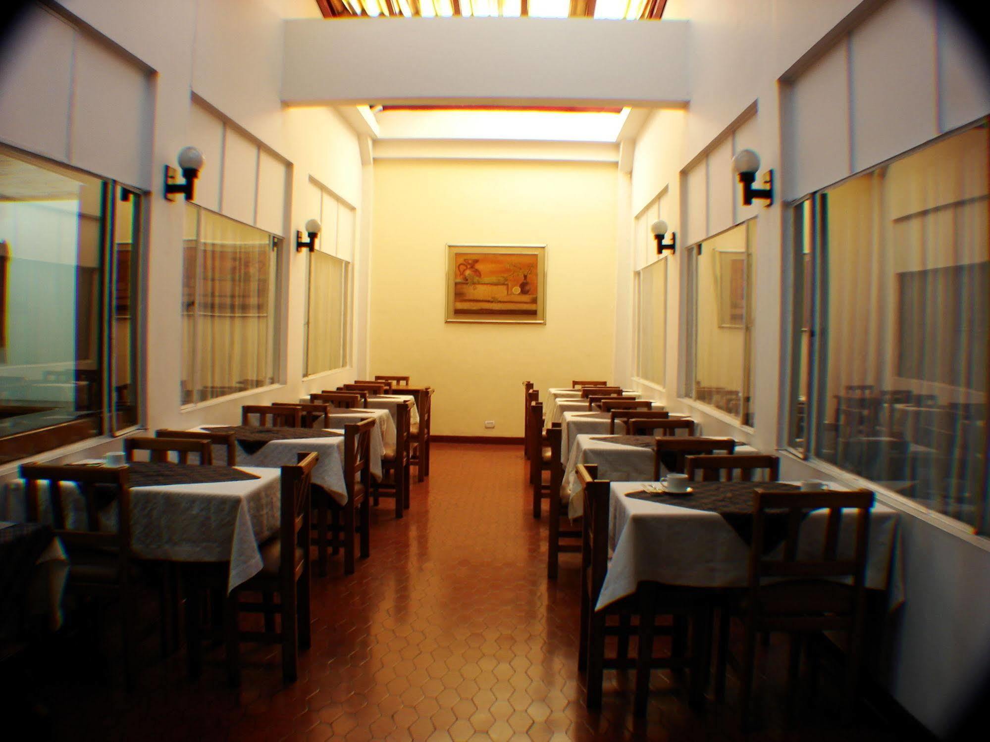 Hotel Ana Carolina Manizales Luaran gambar